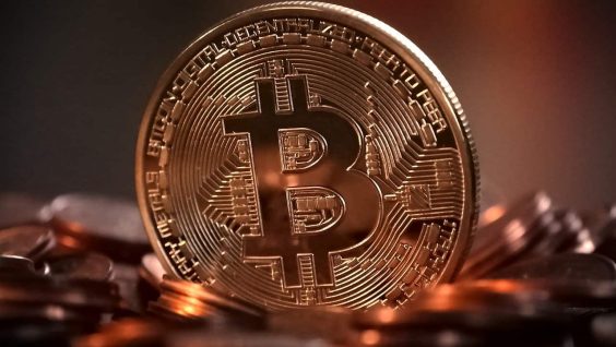 Minare bitcoin: vale ancora la pena?