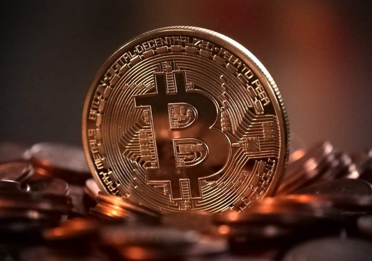 Minare bitcoin: vale ancora la pena?