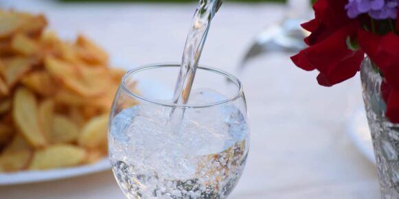 Reintegrare i sali minerali con il caldo: consigli e rimedi